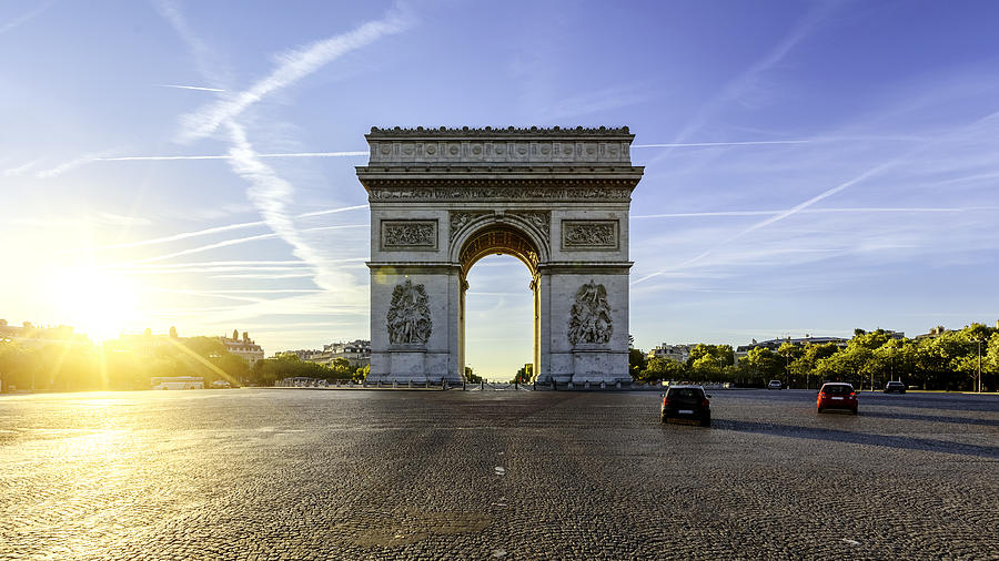 Arc de triomphe Photograph by RICOWde