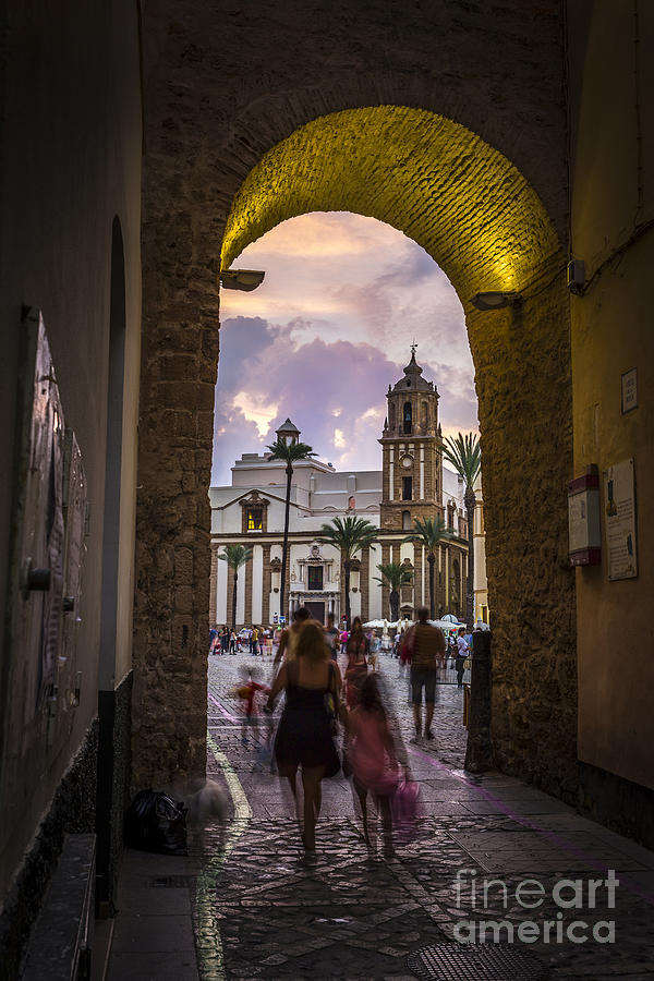 Arc of the Rose Cadiz Spain Photograph by Pablo Avanzini