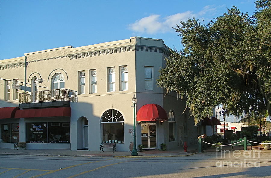 Arcadia Florida Beautiful Old Renovated Hotel Photograph by Robert