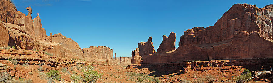 Arches NP Park Ave Pan 2 Photograph by JustJeffAz Photography