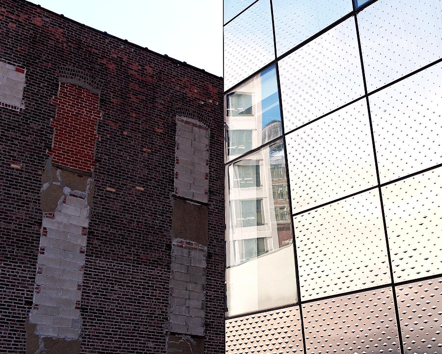 New York City Photograph - Architectural Juxtaposition on the High Line by Rona Black