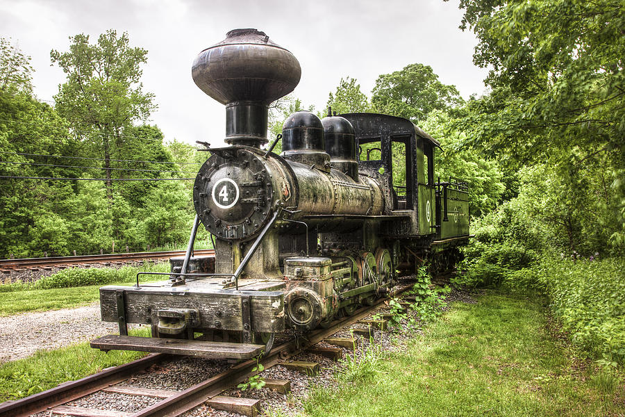 Argent Lumber Company Engine NO. 4 - Antique Steam Locomotive Photograph by Gary Heller
