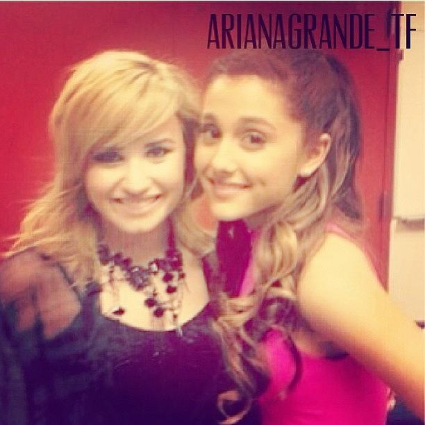 Lovato Photograph - Ari And Demi <3 @arianagrande #ariana by Cherlee Games Lovato Photograph - Ari And Demi <3 @arianagrande #ariana by Cherlee Games