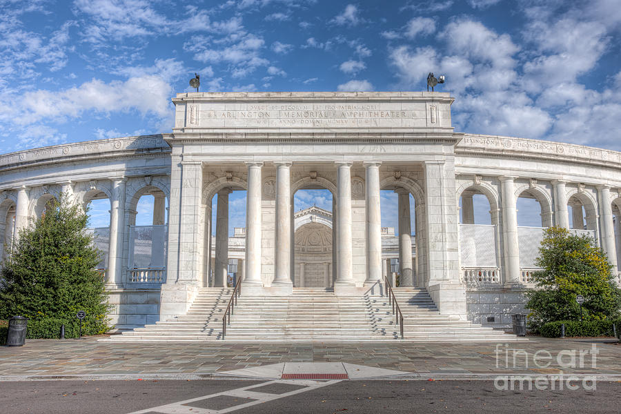 Arlington Memorial Amphitheater I Photograph by Clarence Holmes