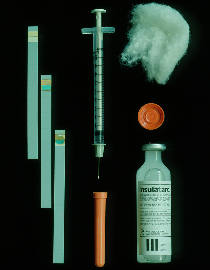 Insulin Photograph - Array Of Diabetics Equipment For Taking Insulin by Martin Dohrn/science Photo Library