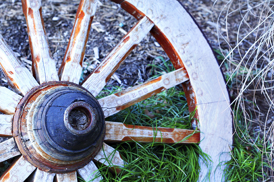 Artful wagon Wheel Photograph by Marilyn Hunt