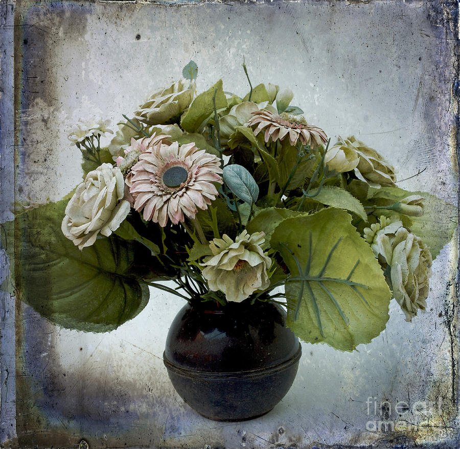 Still Life Photograph - Artificial flowers by Bernard Jaubert