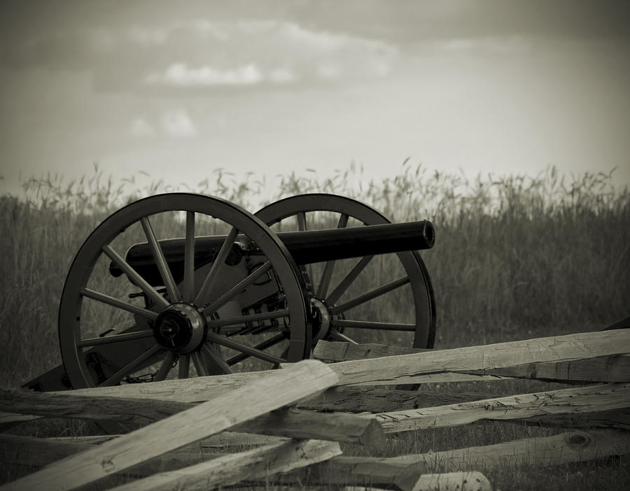 Artillery at McPherson Ridge Photograph by Andy Smetzer