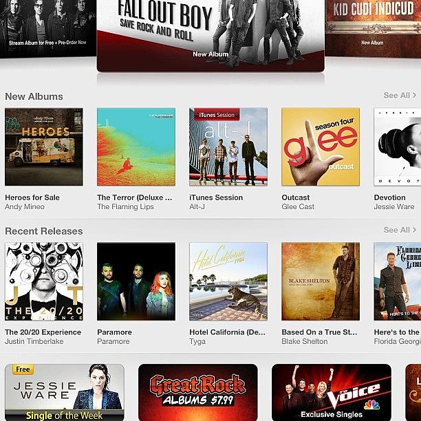 As Soon As You Pull Up Itunes Whos Photograph by Tara Ham