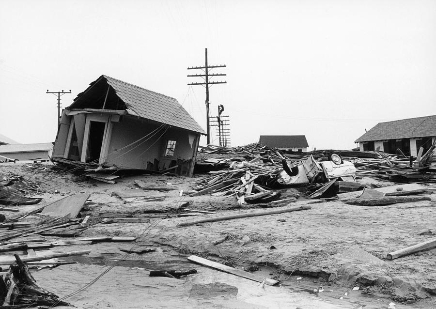 Ash Wednesday Storm, 1962 Photograph by Bruce Roberts