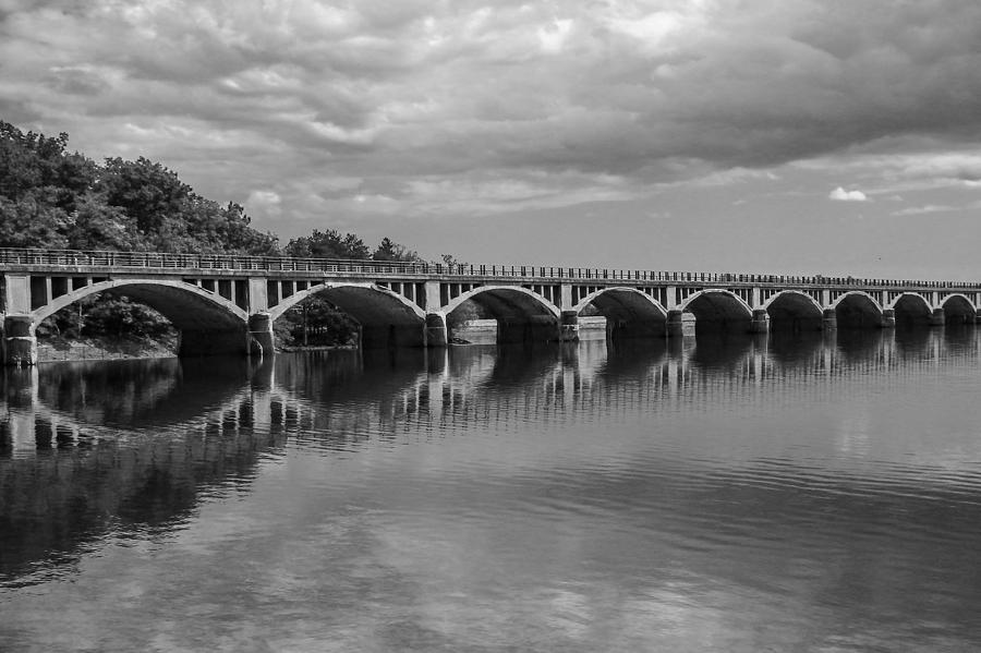 Ashokan Reservoir Black and white Photograph by Nancy De Flon