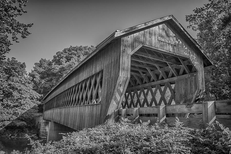 Ashtabula Collection - State Road Covered Bridge  7K01967b Photograph by Guy Whiteley