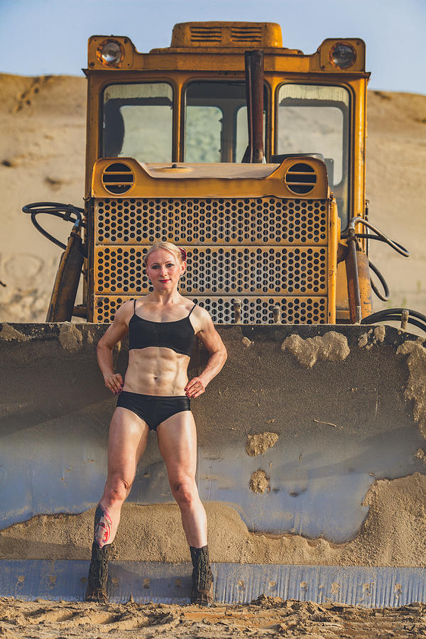 Athletic Muscular Woman Photograph by Oleg66