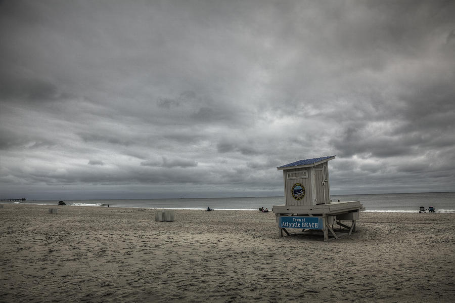 Atlantic Beach Lifeguard Stand Photograph by Steve Gravano