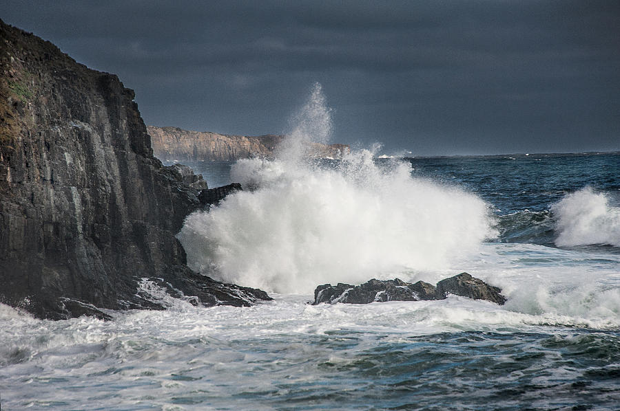 Newfoundland Photograph - Atlantic Wave by Patrick Boening