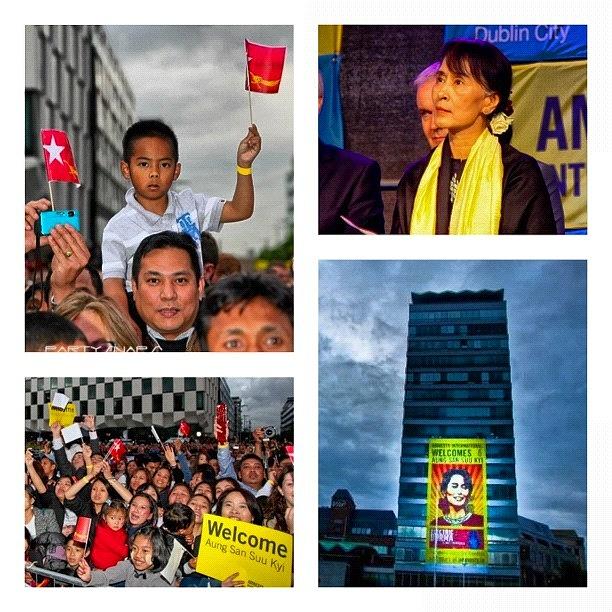 Summer Photograph - Aung San Suu Kyi In Dublin by Stephen Browne