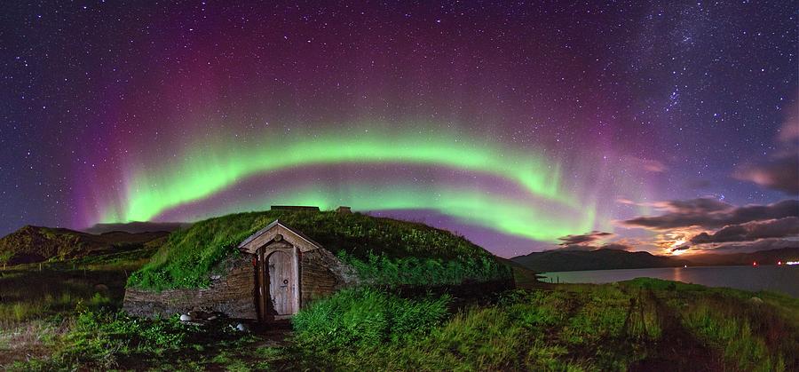 Auroral Over Viking House Photograph by Juan Carlos Casado (starryearth.com)
