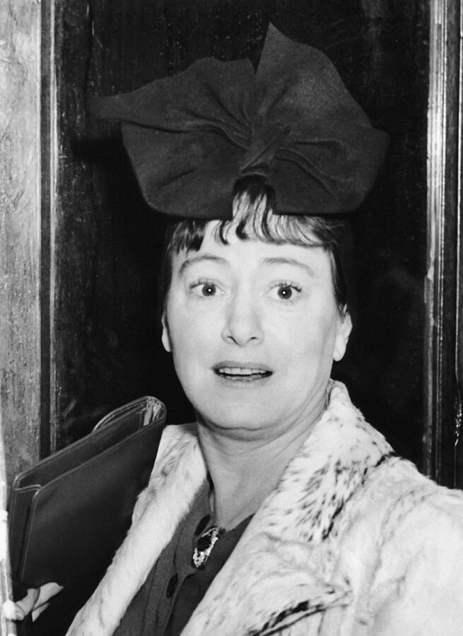 Author Dorothy Parker Photograph by Underwood Archives - Pixels