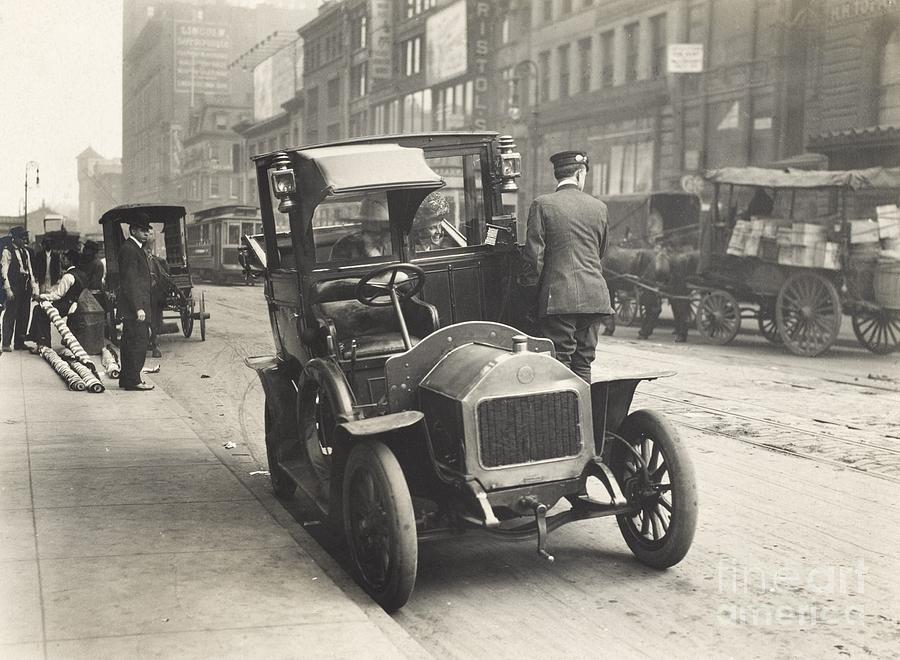 New York City Photograph - Automobile, New York City, 1890s by Miriam And Ira D. Wallach Division Of Art, Prints And Photographs