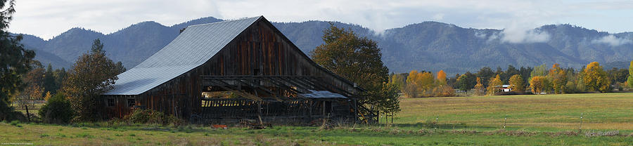 Autumn Barn Panorama Photograph by Mick Anderson
