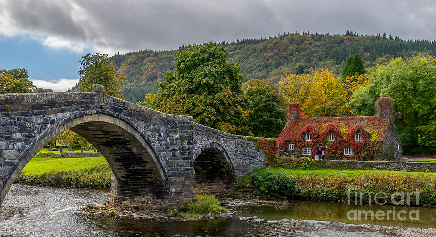 Autumn Cottage Photograph by Adrian Evans