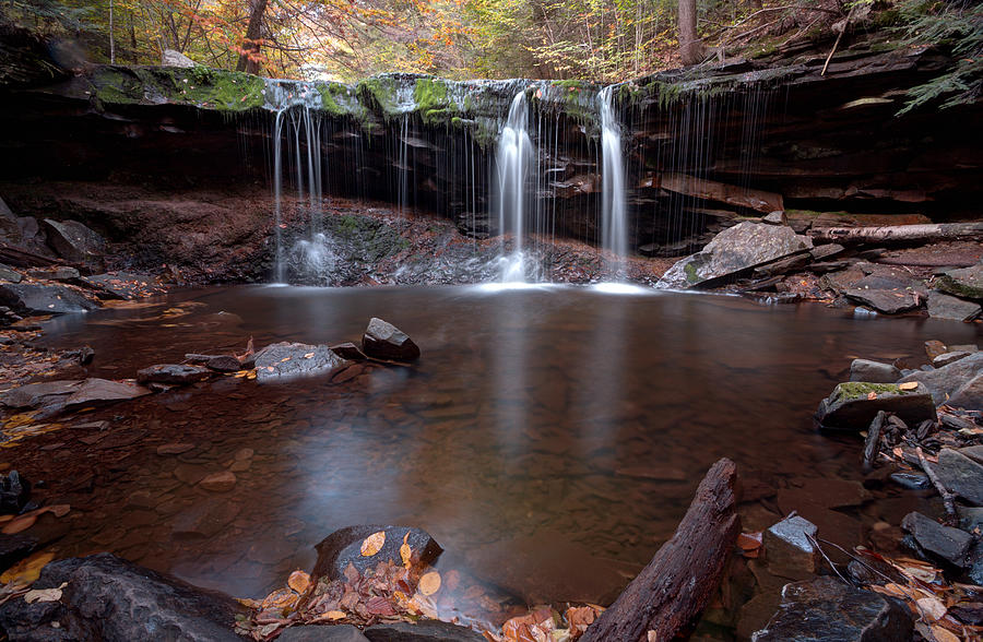 Fall Photograph - Autumn Trickle Over Oneida Falls by Gene Walls