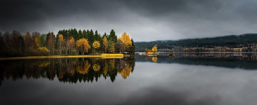Autumns Mirror Photograph by Tore Thiis Fjeld