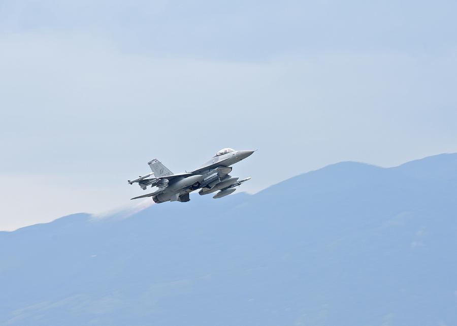 Viper Photograph - Aviano F16 by JC Findley