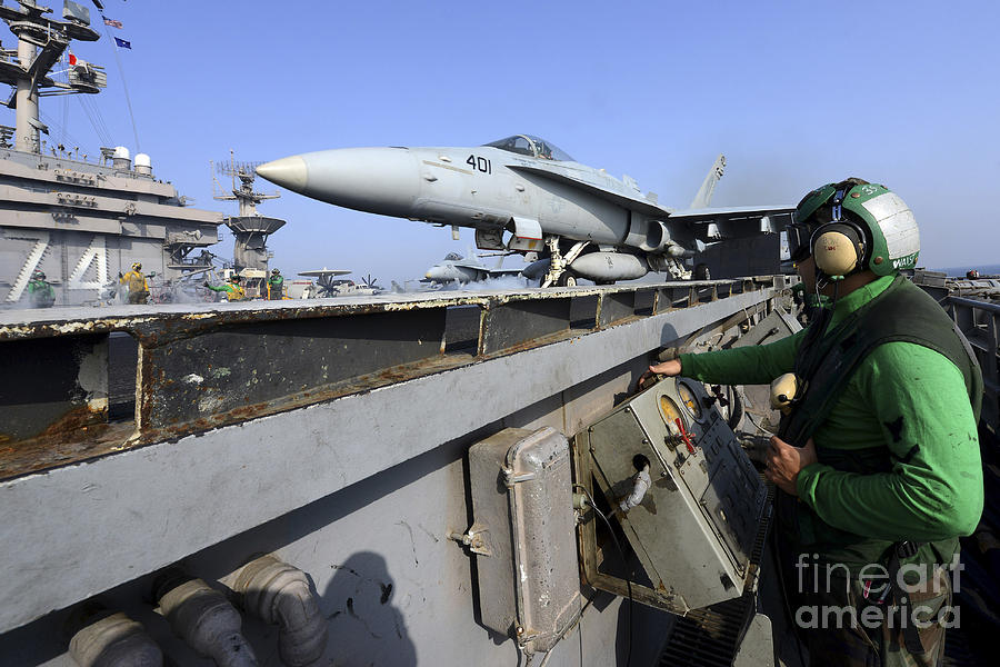 Aviation Boatswains Mate Launches An Photograph By Stocktrek Images ...