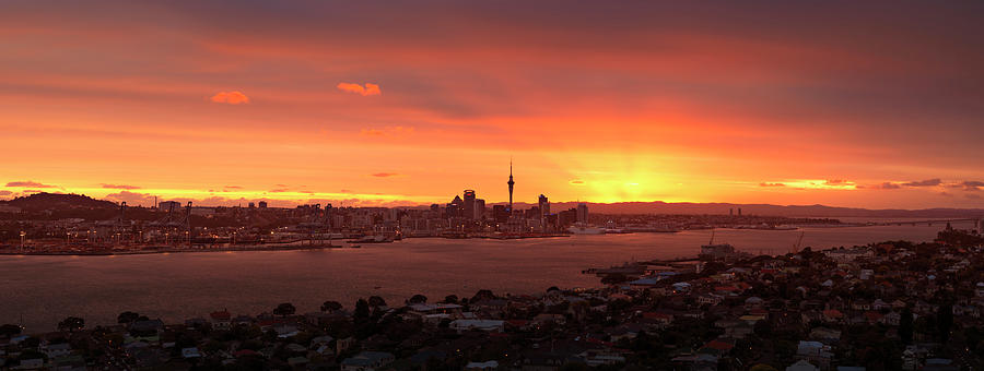 Awesome Setting Sun Over Auckland City Photograph by Atomiczen