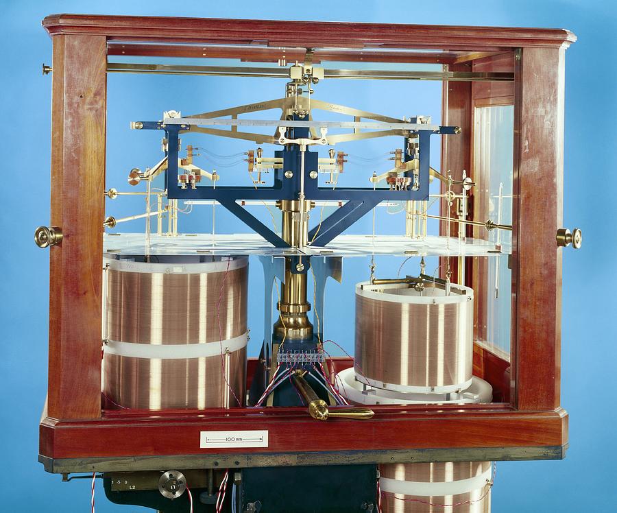 Ayrton-Jones ampere balance Photograph by Science Photo Library