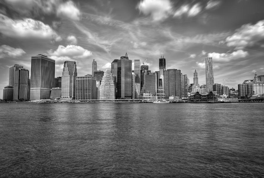 Black And White Photograph - B and W HDR - New York - manhattan by Amador Esquiu Marques