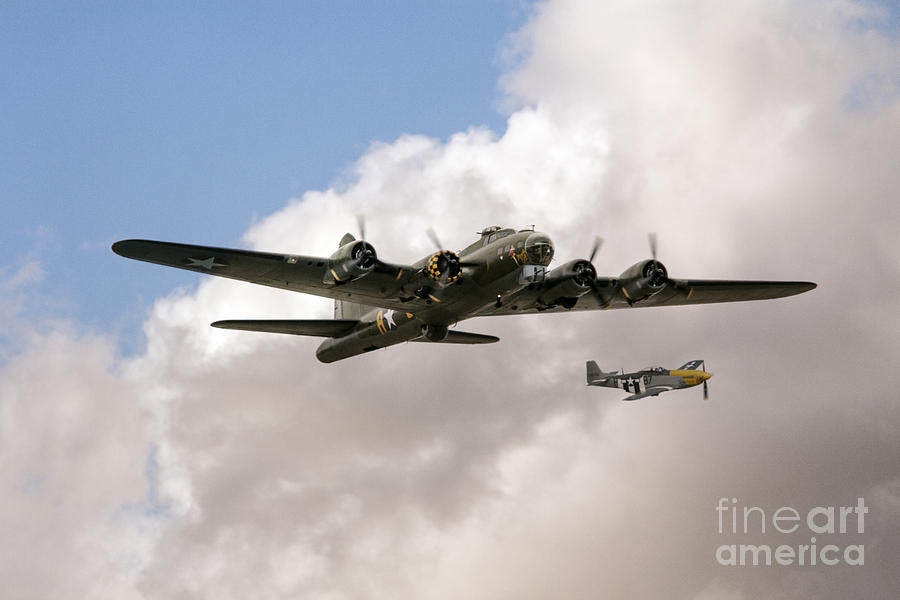 B17 and P51 Digital Art by Airpower Art