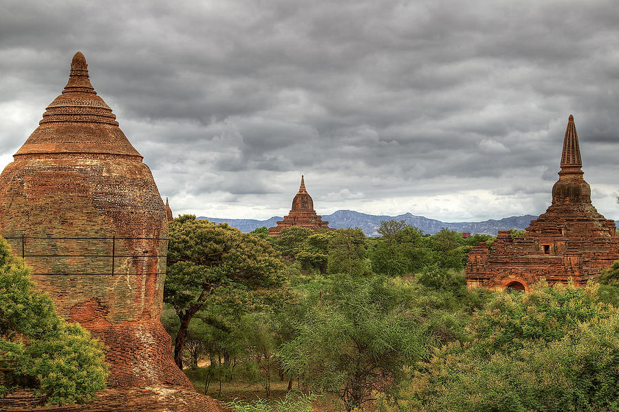 Bagan Temples, Myanmar Photograph by Kateryna Negoda
