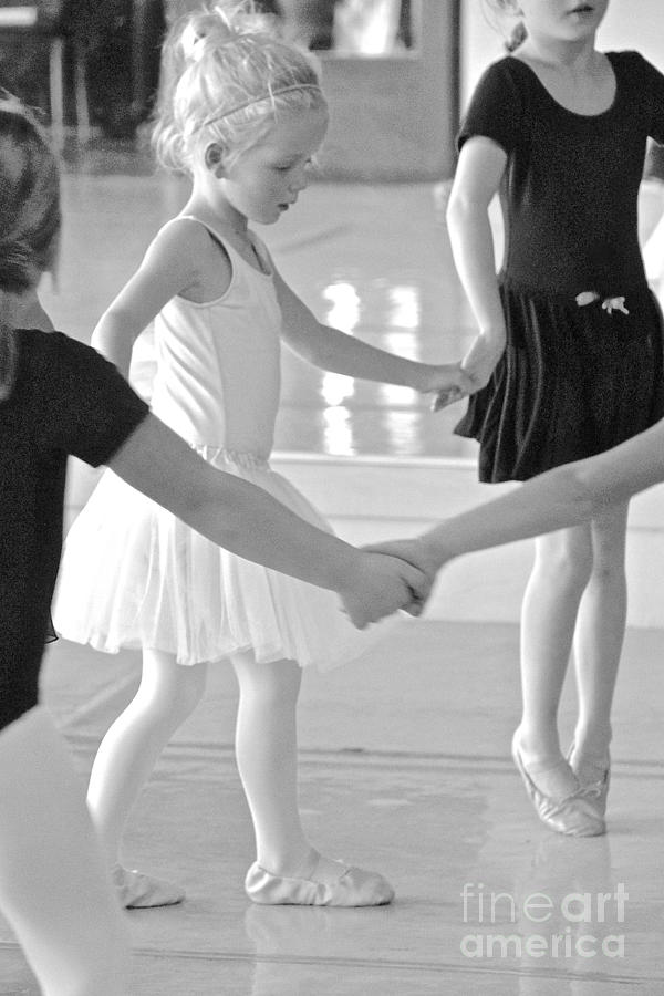 Children's Ballet Photograph - Ballet Class I by Suzanne Oesterling