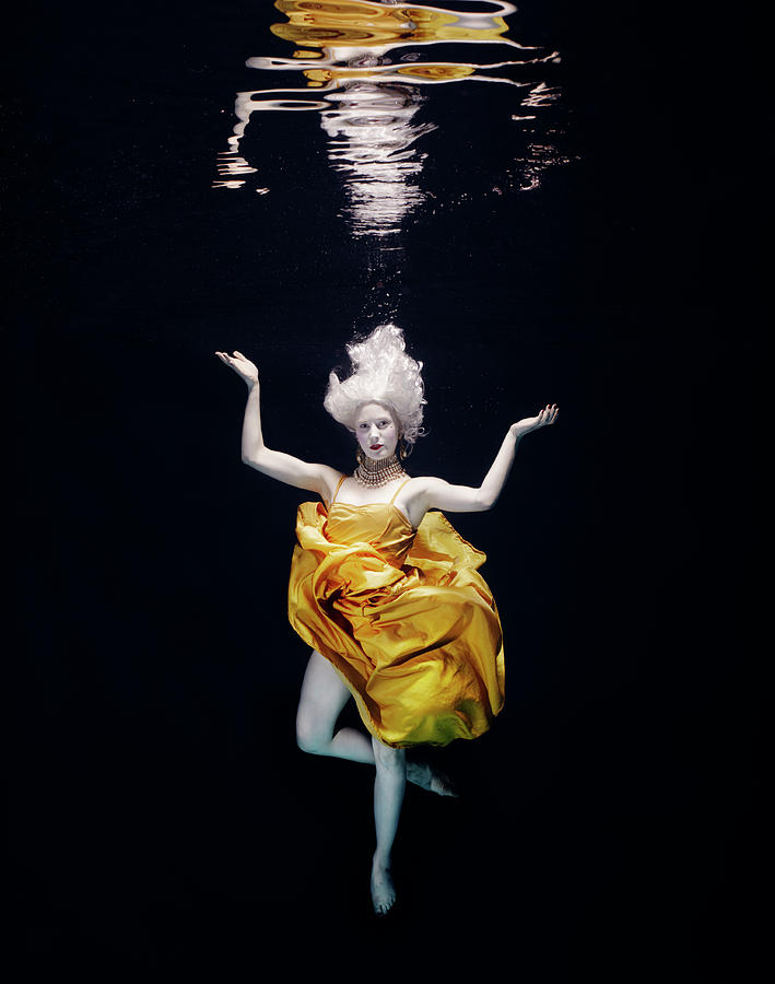 Ballet Dancer Underwater Photograph by Henrik Sorensen