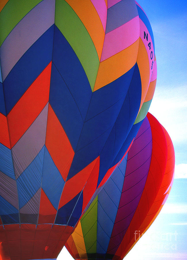 Abstract Photograph - Balloon 11 by Rich Killion