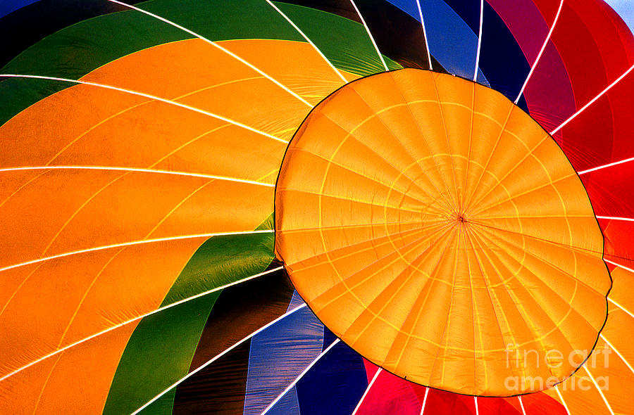 Abstract Photograph - Balloon 24 by Rich Killion