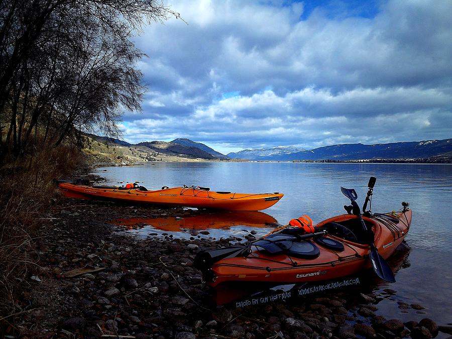 Kayaking Photograph - Banburrygreen by Guy Hoffman