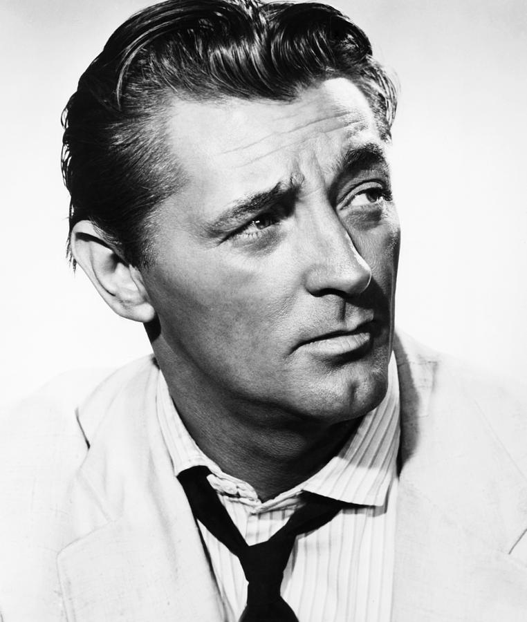 Bandido, Robert Mitchum, 1956 Photograph by Everett