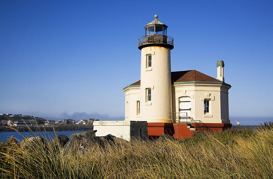 Bandon Lighthouse Photograph by Buddy Mays