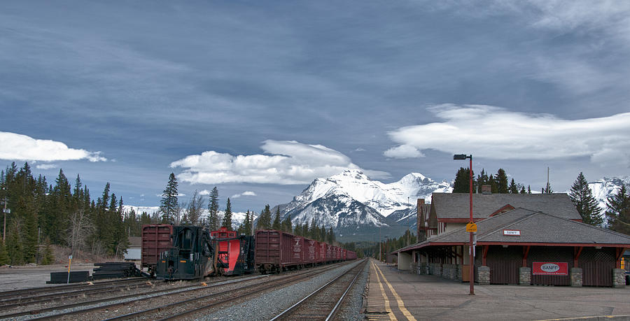Banff Train Depot 13004c Photograph by Guy Whiteley