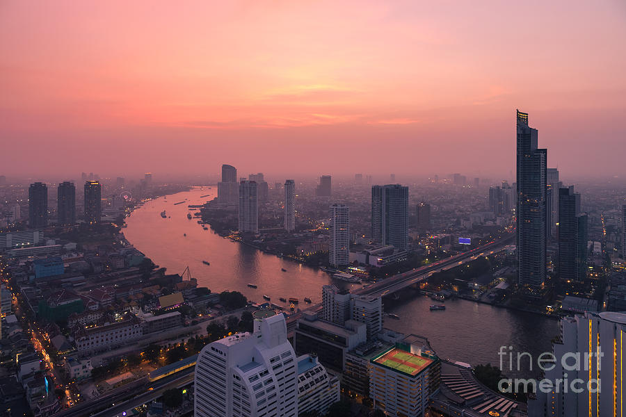 Bangkok Photograph - Bangkok 05 by Tom Uhlenberg
