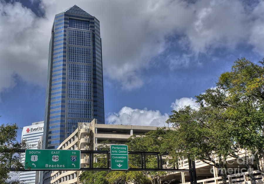Bank of America Tower Jacksonville Photograph by Ules Barnwell