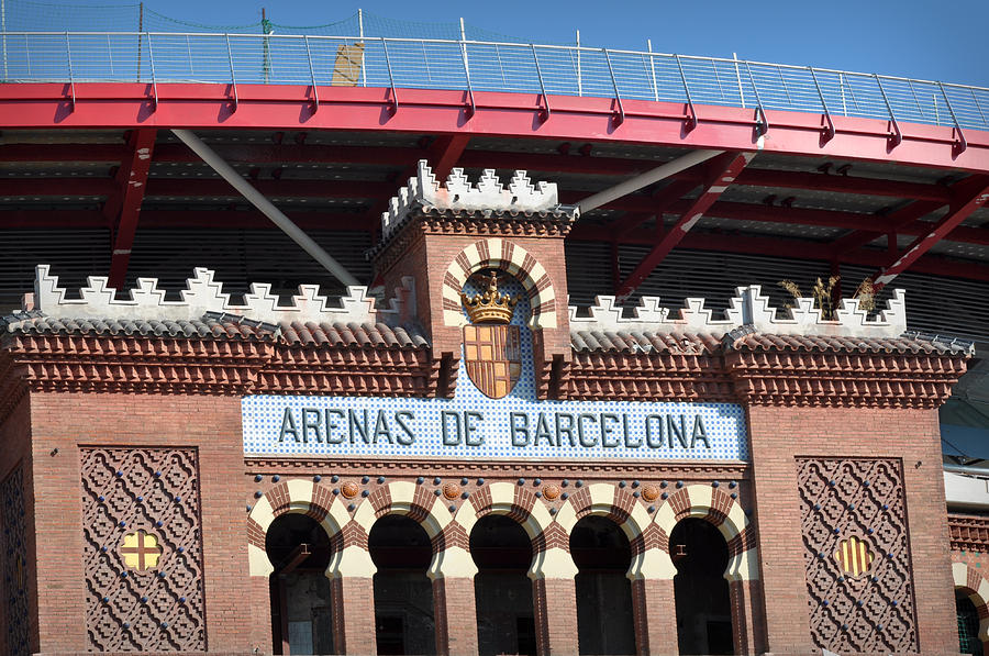 Barcelona Bull Fighting Arena Sign in Spain Photograph by Brandon Bourdages