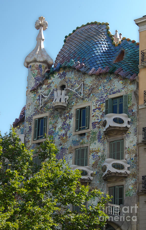 Barcelona Spain - Houses of Discord Photograph by Gregory Dyer