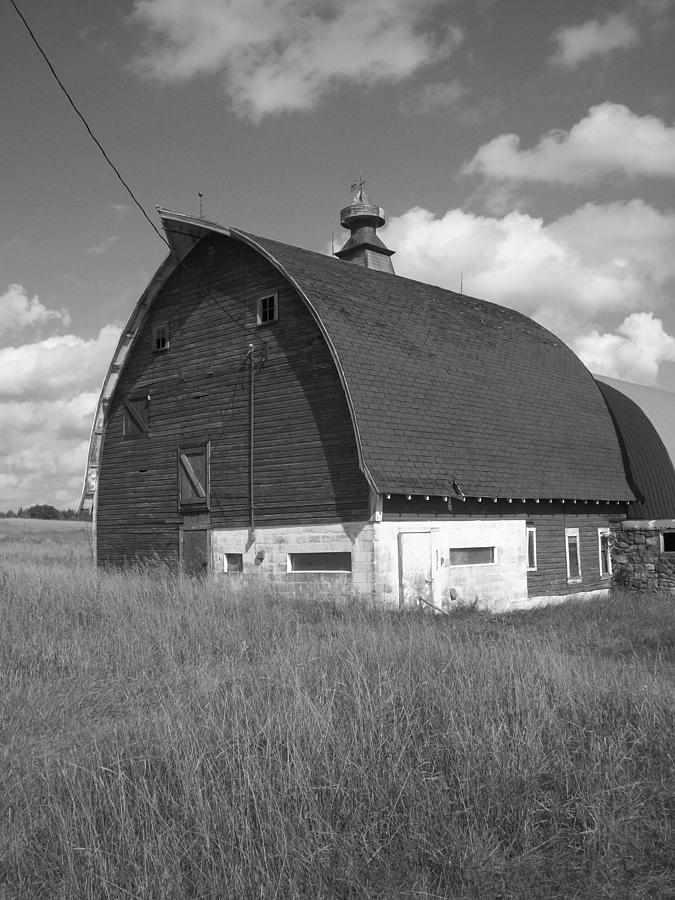 Barn in Black and White Photograph by Kaitlin Hanna - Pixels