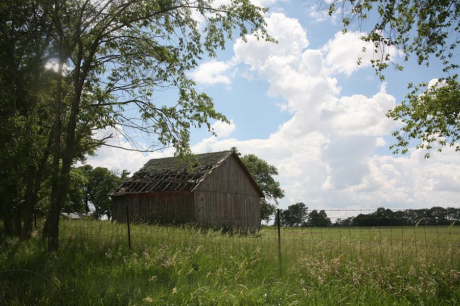 Barn near Centralia Missouri Photograph by Kathryn Cornett