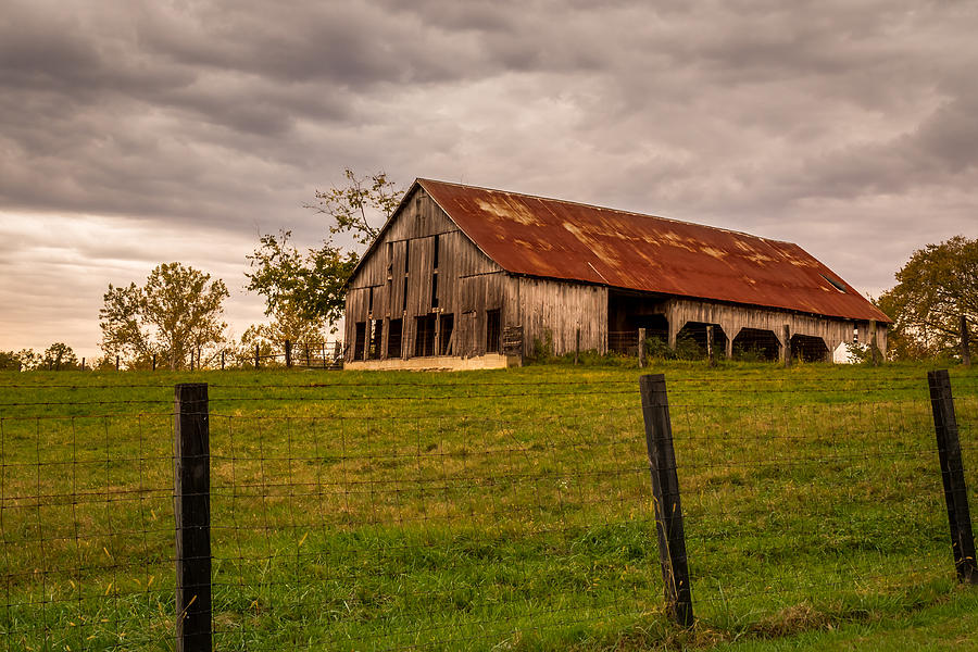 Barn on the Hill Photograph by Ron Pate