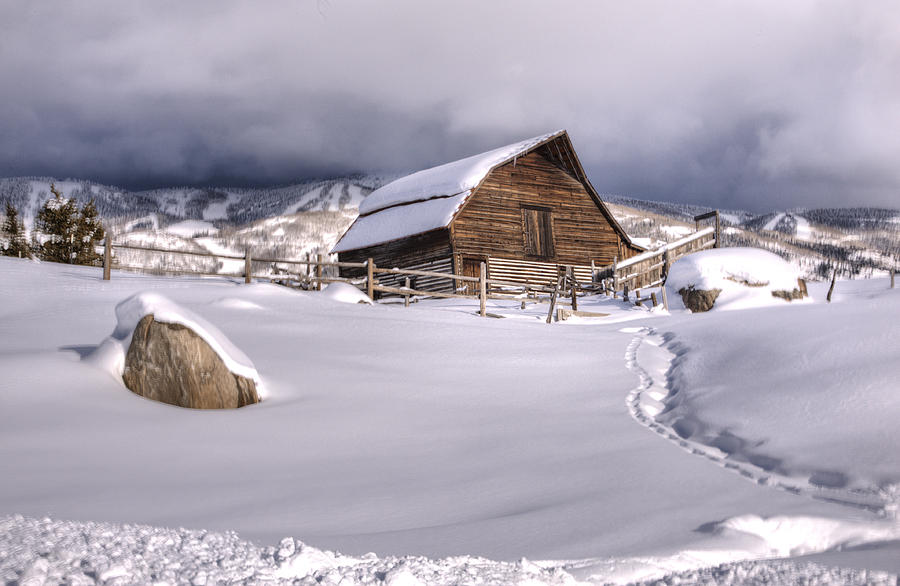 Barn Storm Photograph by Paul Beckelheimer